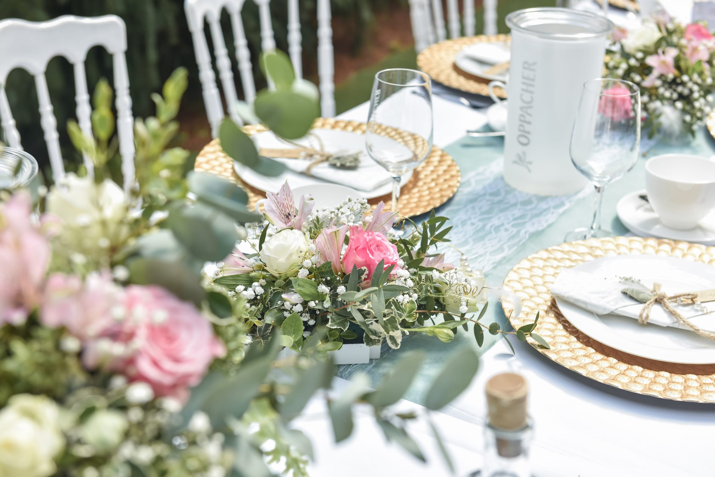 Gedeckter Tisch Waldterrasse